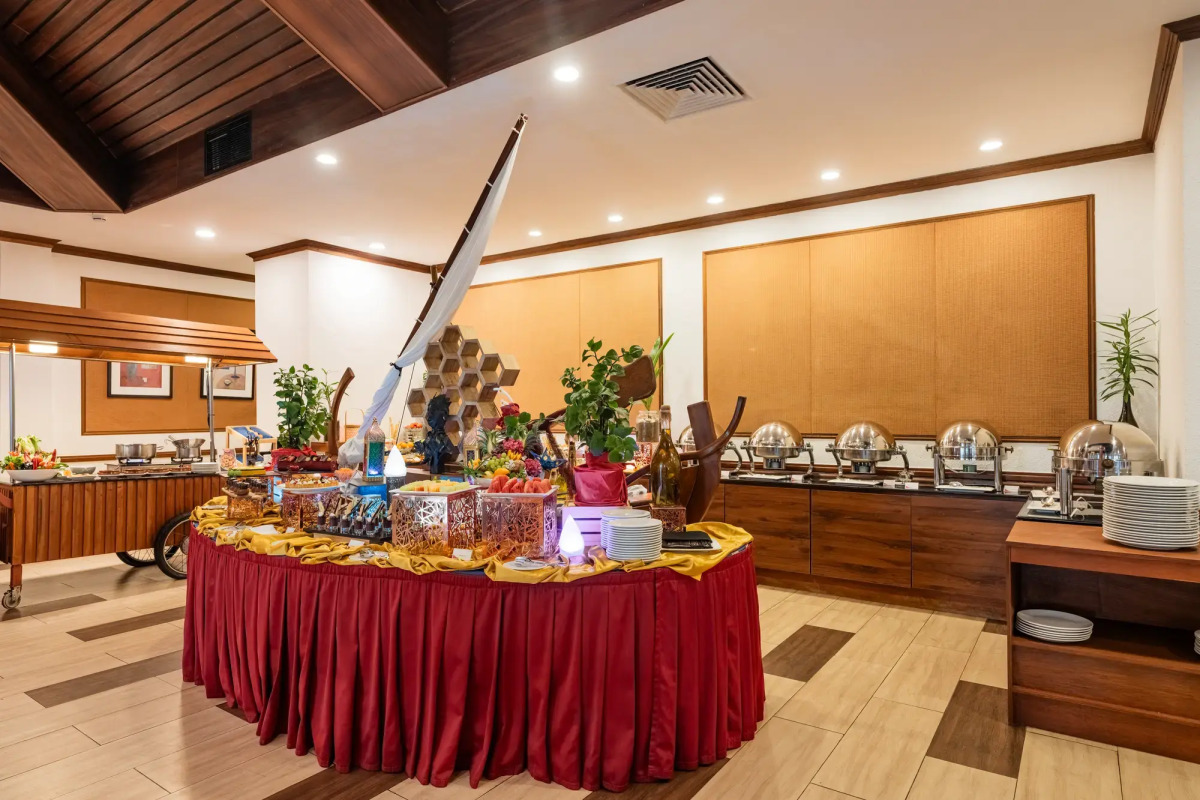 Отель Hulhule Island