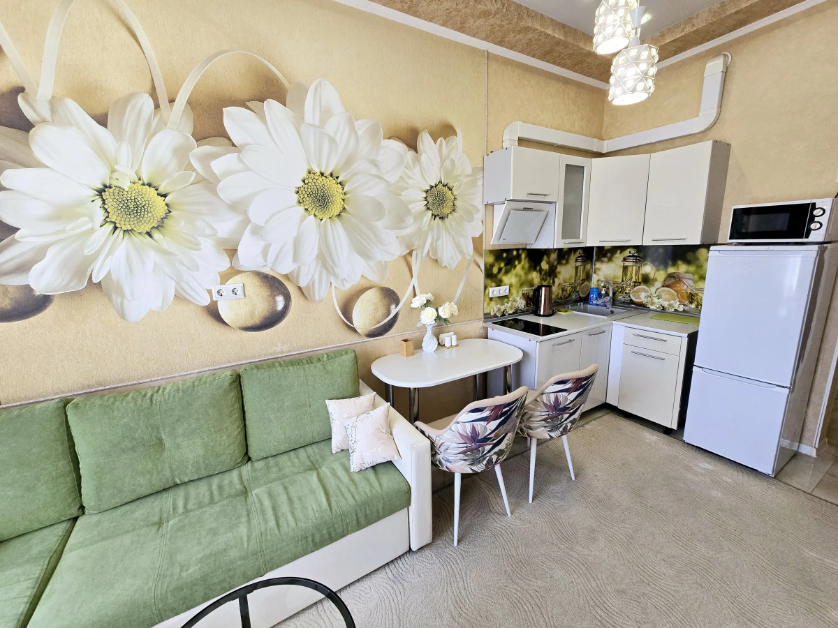 Квартира Уютная в Комплексе с Бассейном