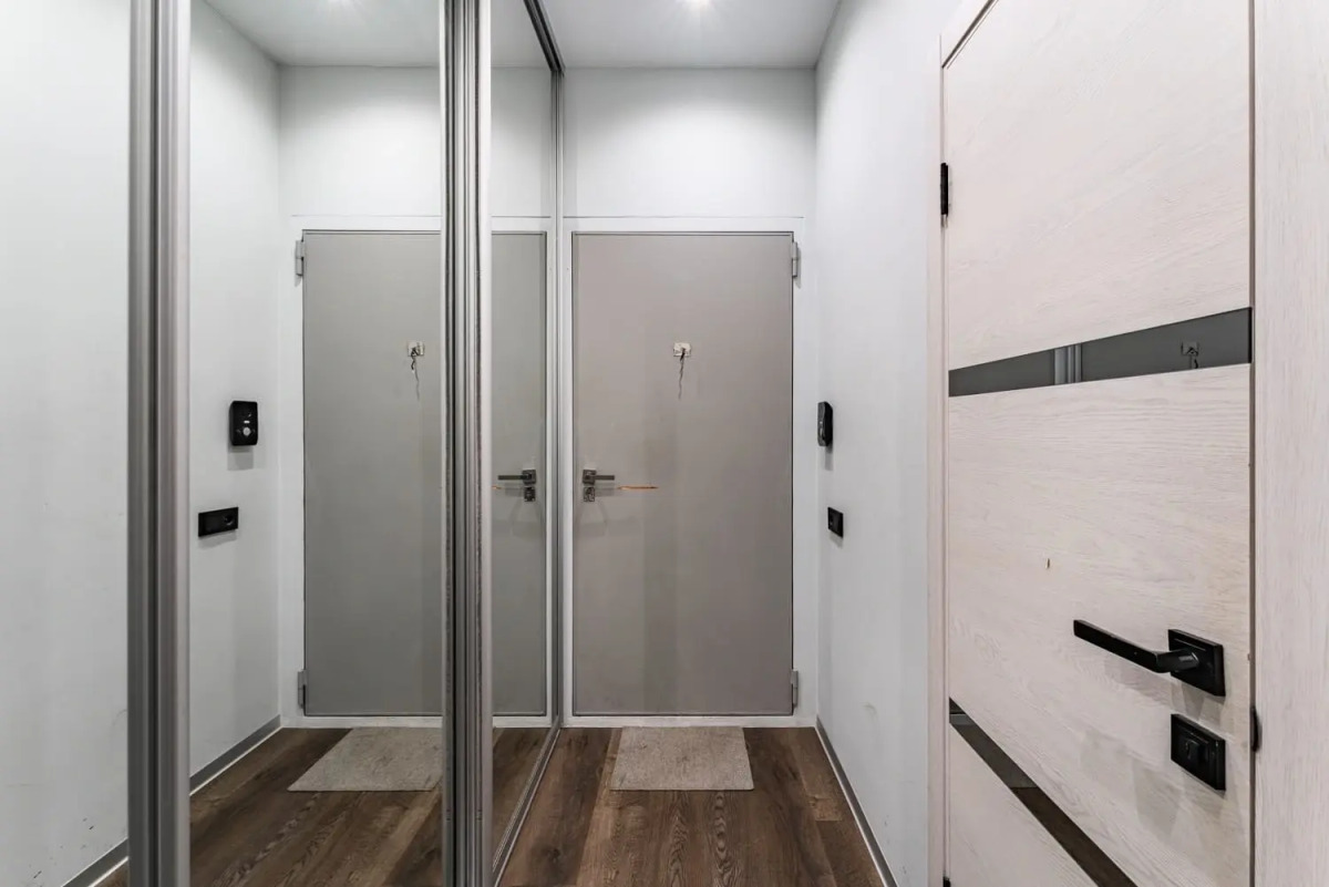 Апартаменты с Ванной у Окна