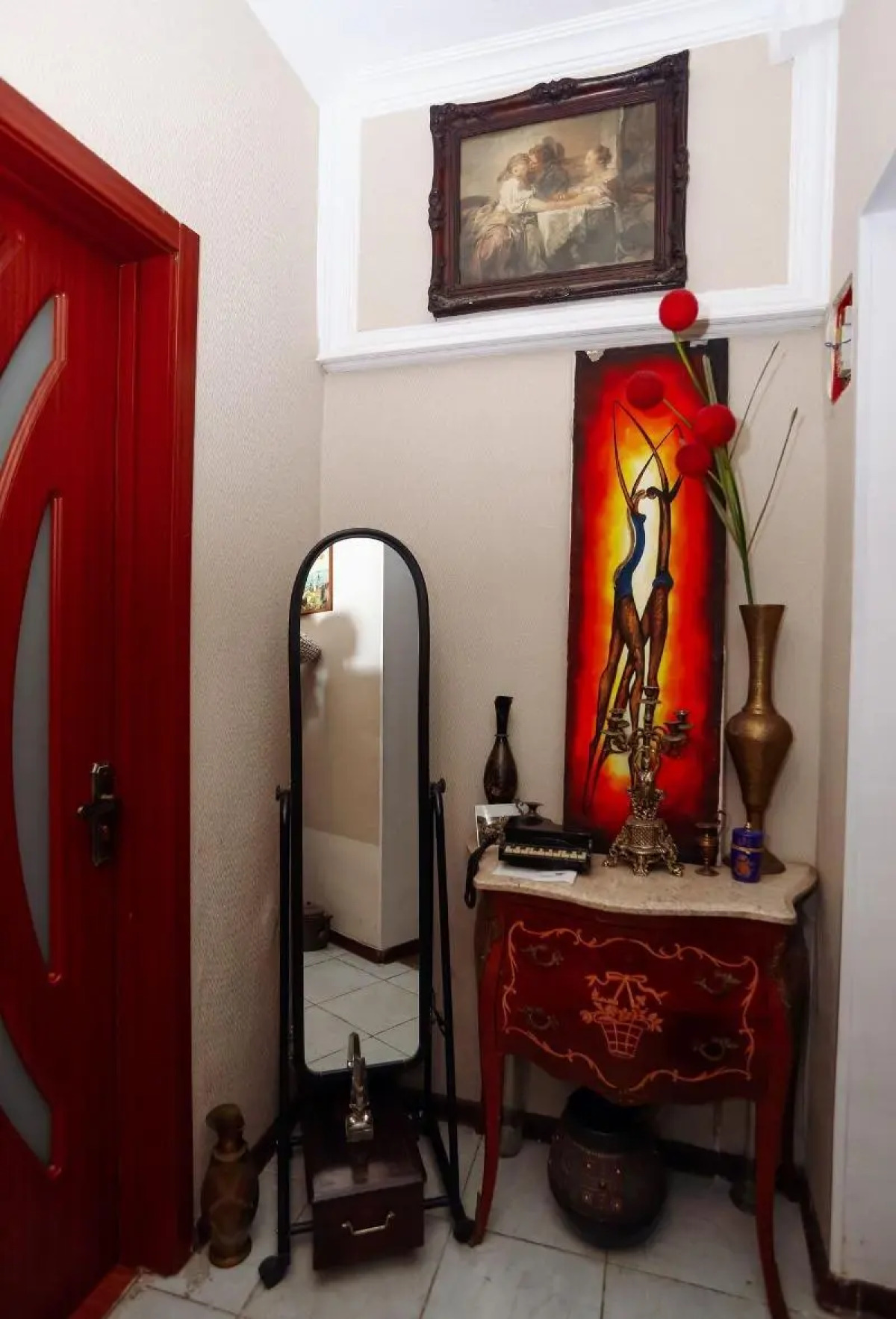 Отель Исака