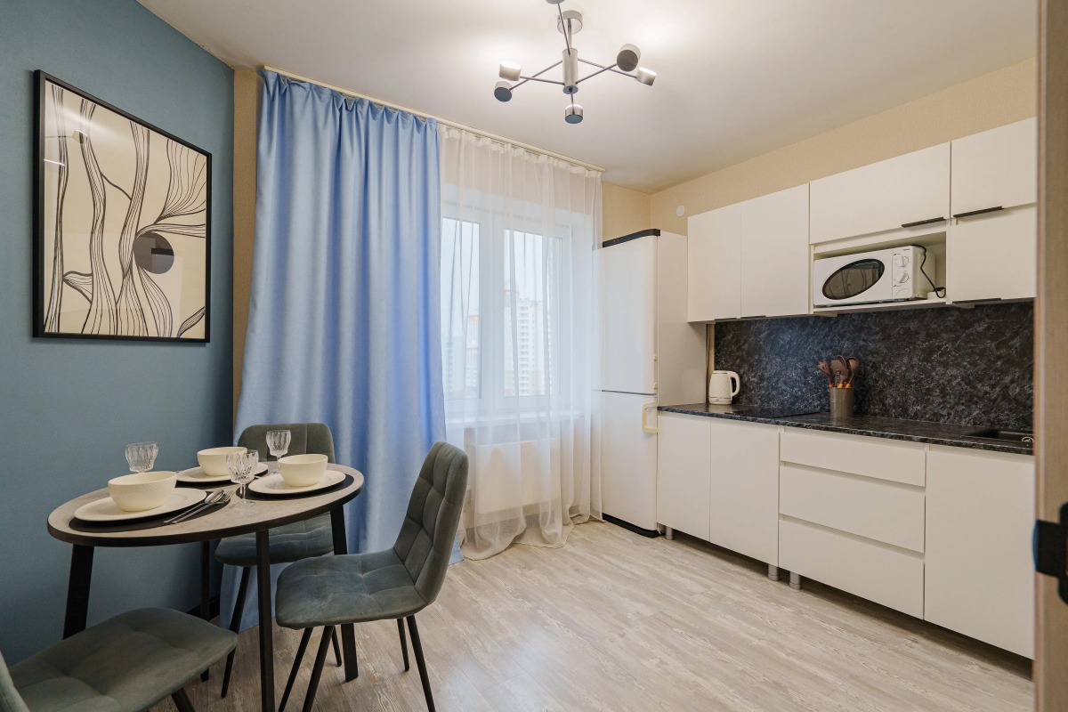 Апартаменты комфорт класса в 3-х минутах от метро