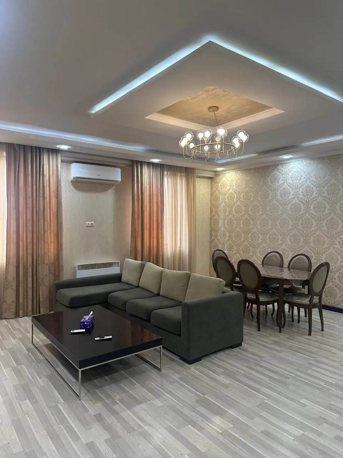 Квартира Republic Square Amiryan