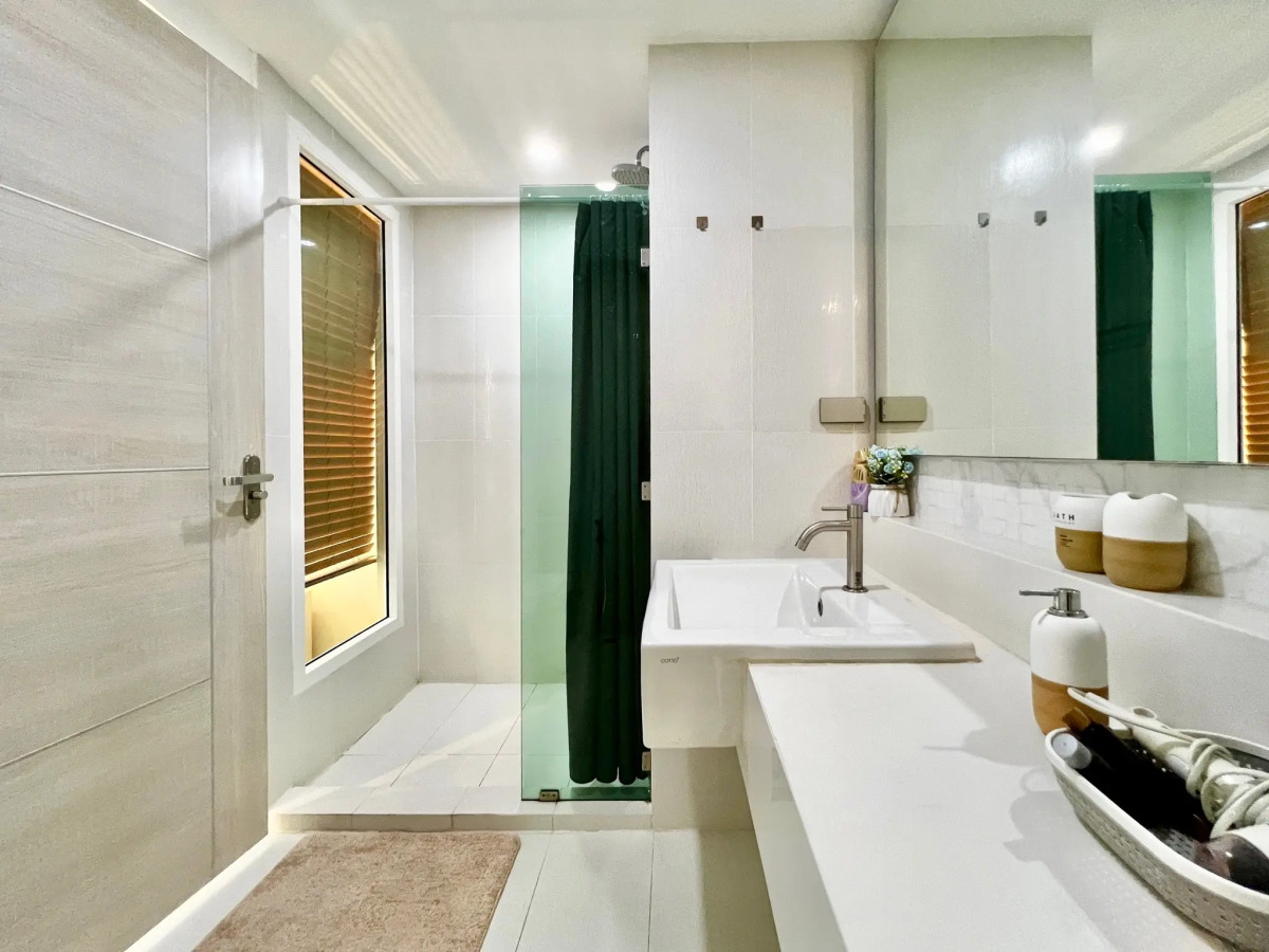 Апартаменты  Seven Seas 2 Bedroom - Spacious Two Bedroom Apartment In Jomtien Area