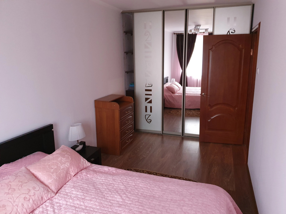 Квартира на Коммунальной 22а