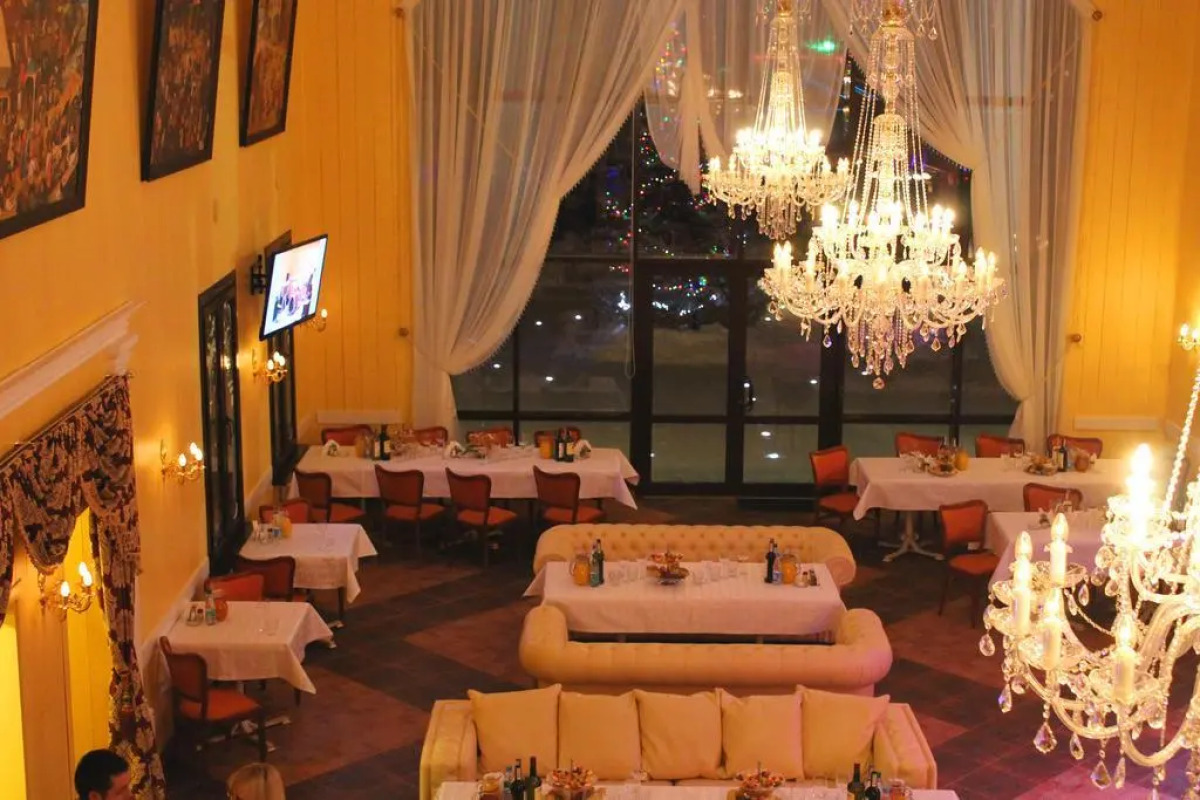 Отель Птичь