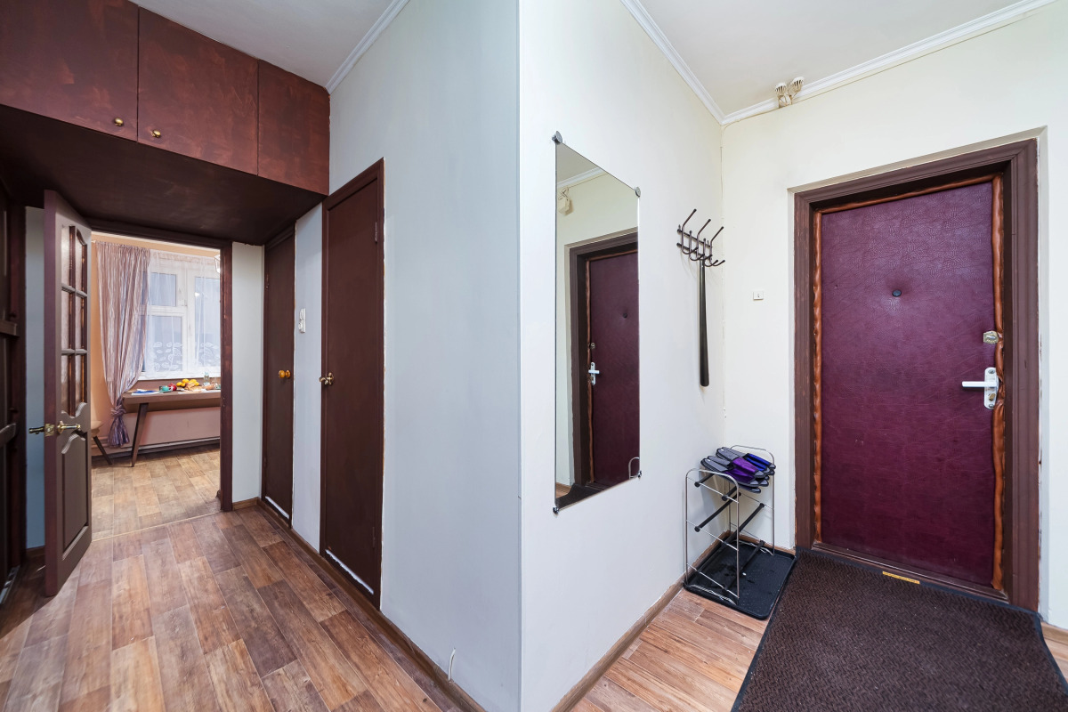 Апартаменты Семейная Квартира на 6 человек м.Домодедовская