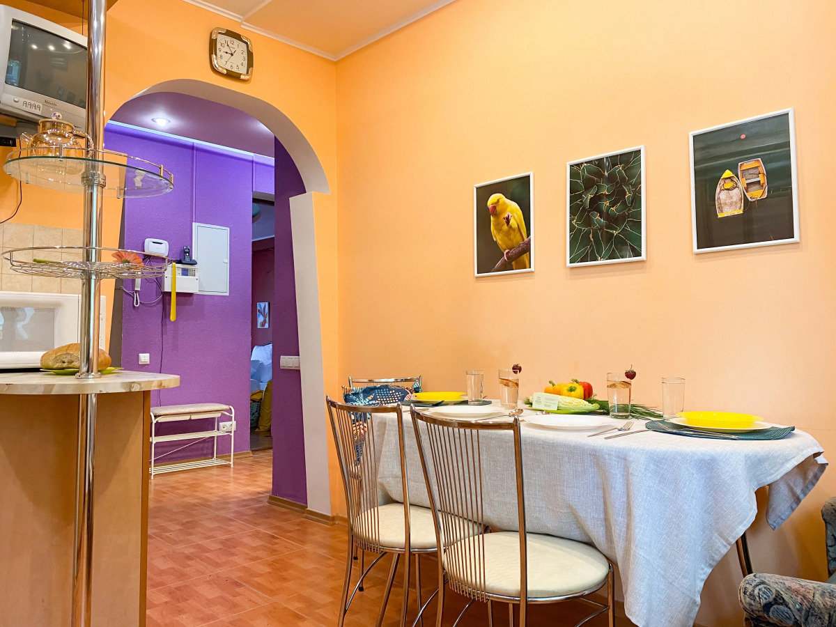 Апартаменты Счастье жить в центре Севастополя