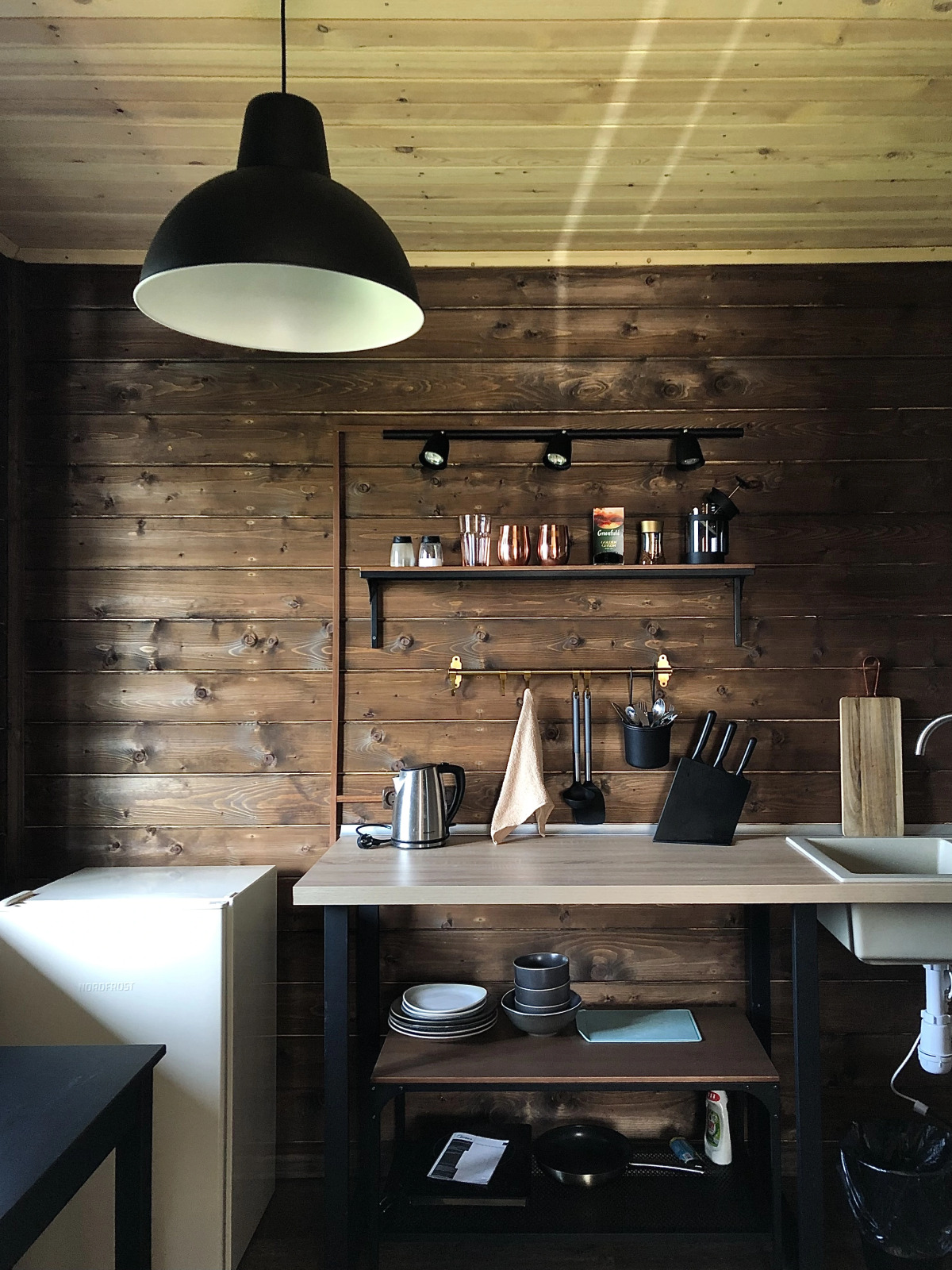 Частный дом Дом-студия на берегу озера