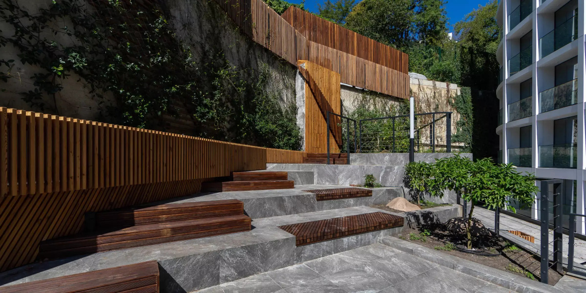 Апартаменты в Сочи центр Хосты с видом на море АК Горка