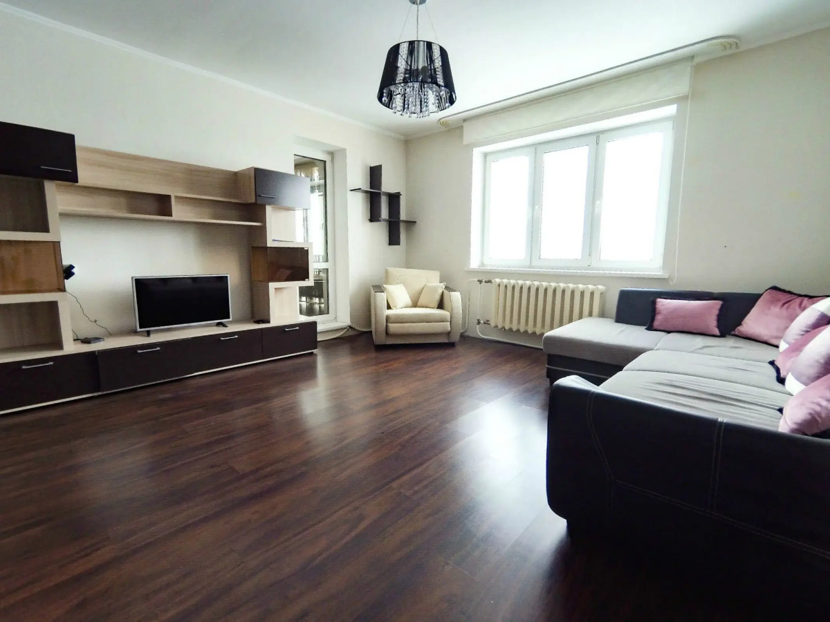 Апартаменты на Энгельса 56