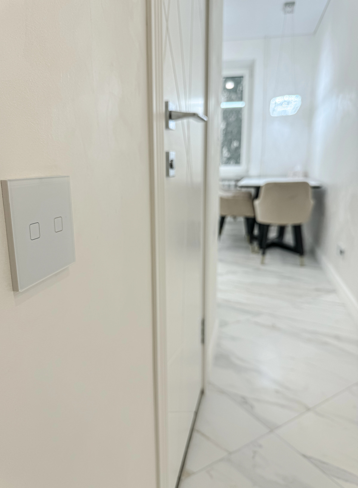 Апартаменты на Чкалова после ремонта, 2 комнаты: гостиная и спальня