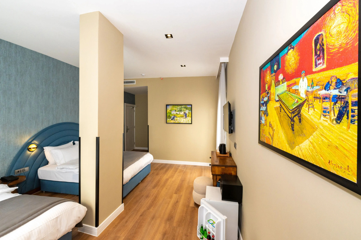 Nenessa Airport Hotel