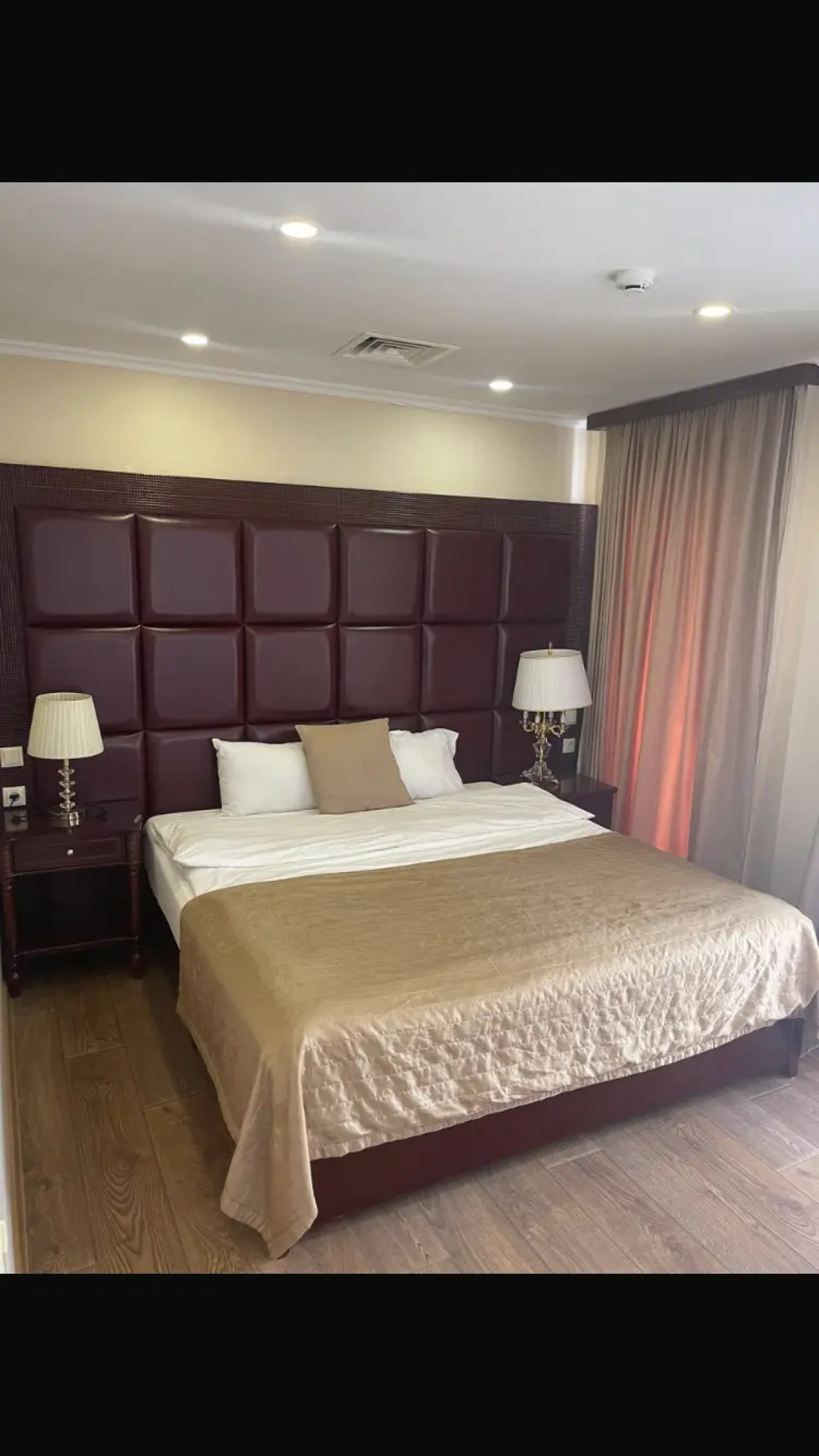 Отель Natali Metekhi Palace