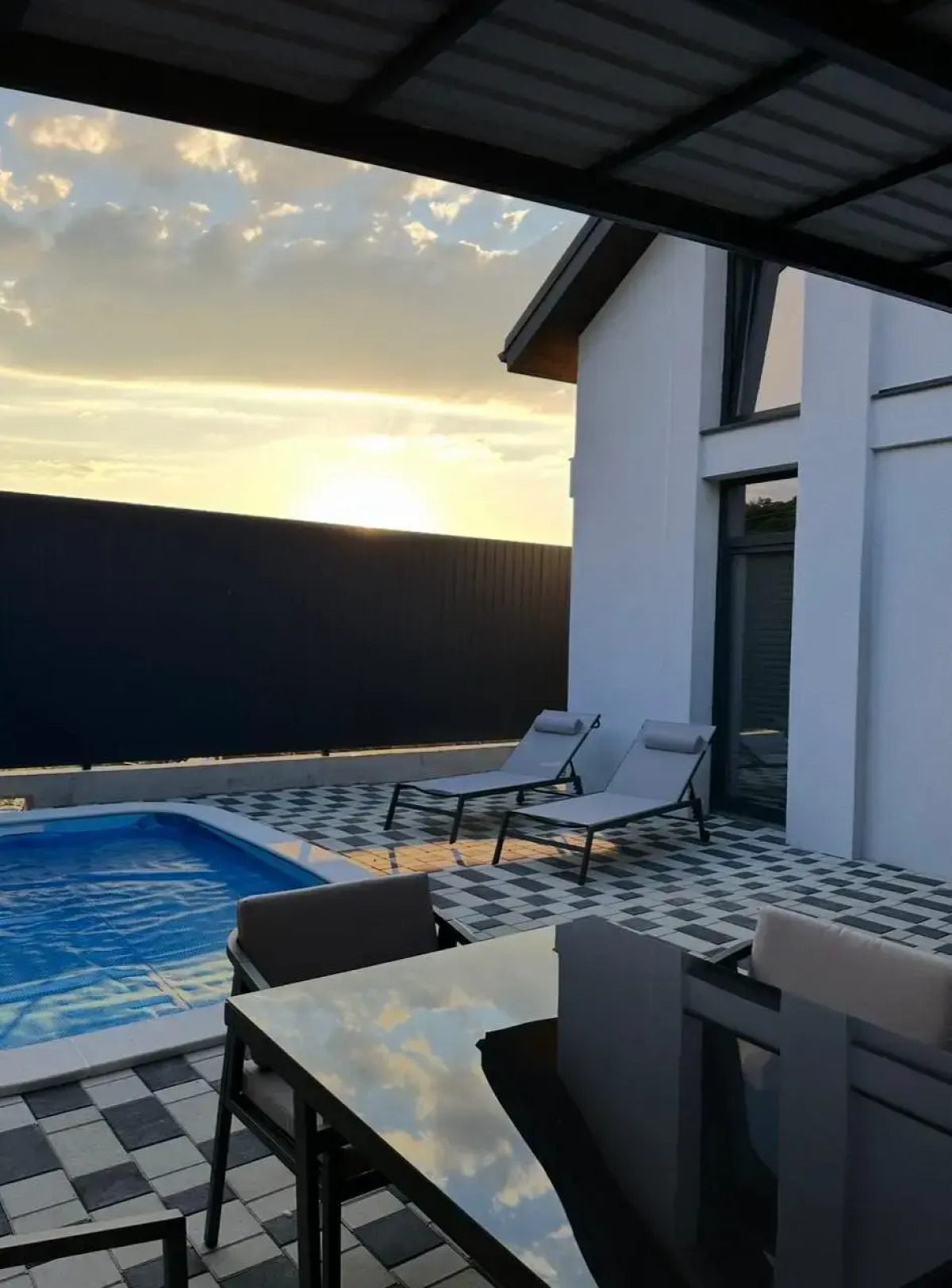 Шале Меот Green