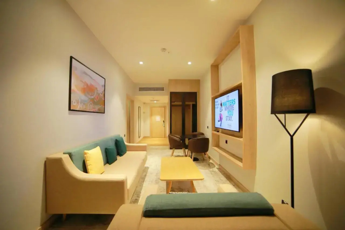 Отель Hilton Garden Inn Termez Airitom