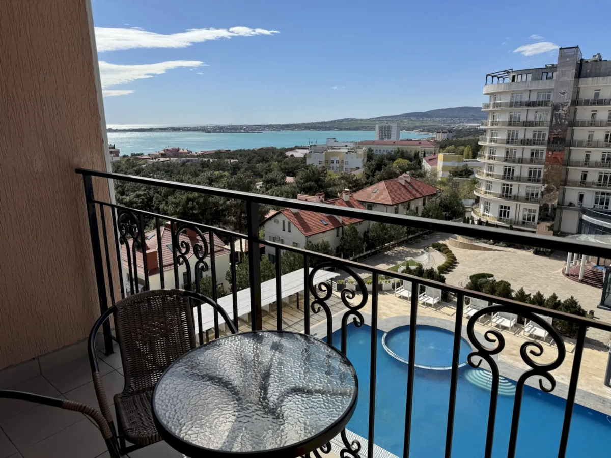 Квартира 488 1-к с видом на море и горы с балконом