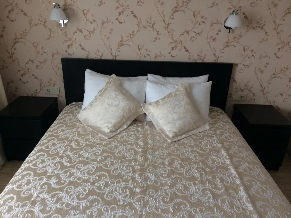 Отель Аврора