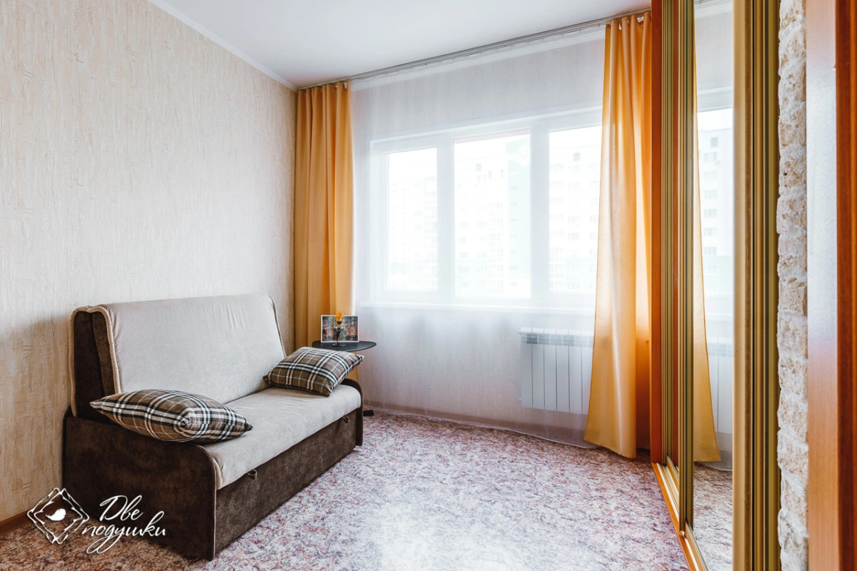 Квартира Две подушки на 1-й заречной 6