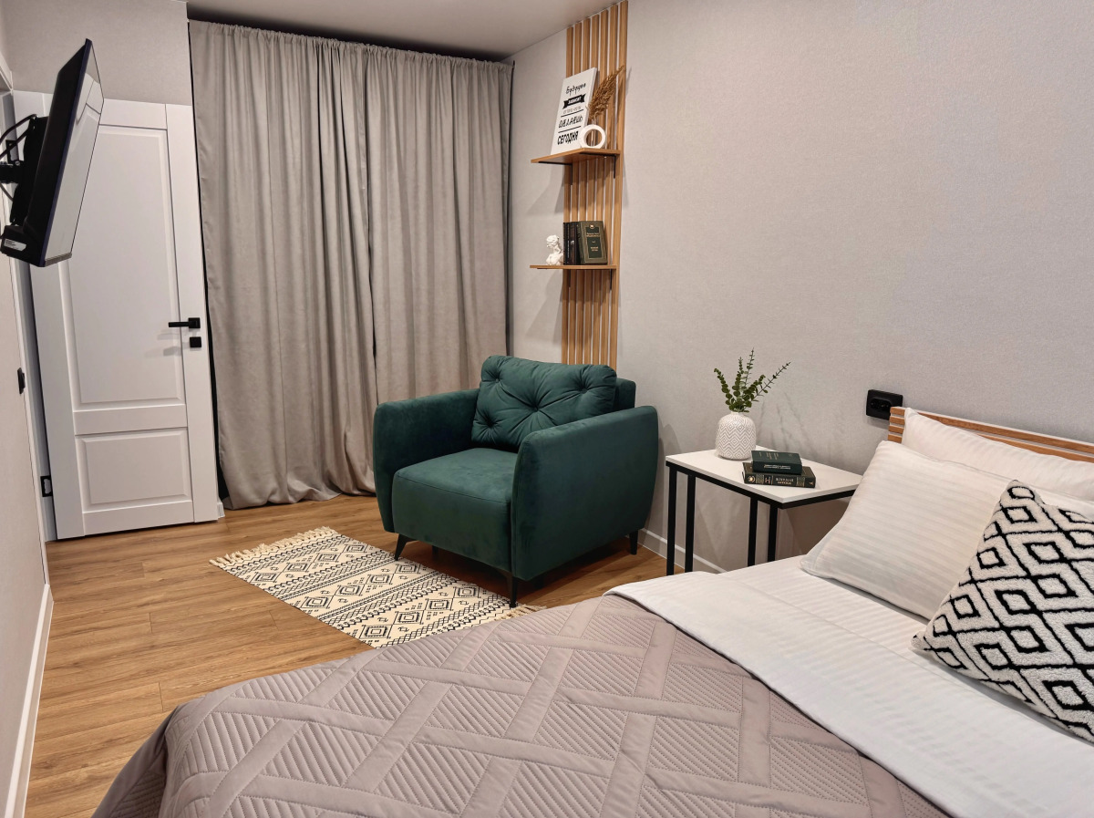 Квартира 2-к с раздельными комнатами Аристократ