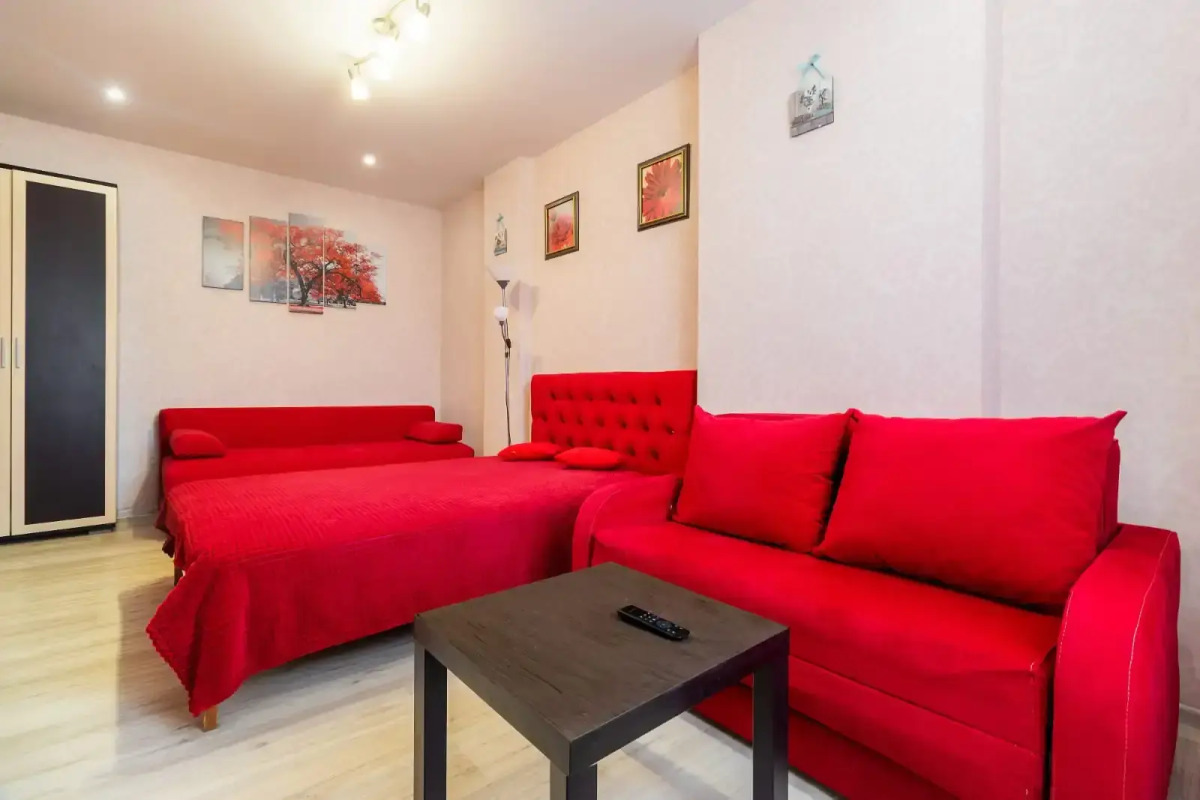 Апартаменты в Новом доме, 3 раздельных спальных места, до метро 5 минут пешком бонус кофемашина