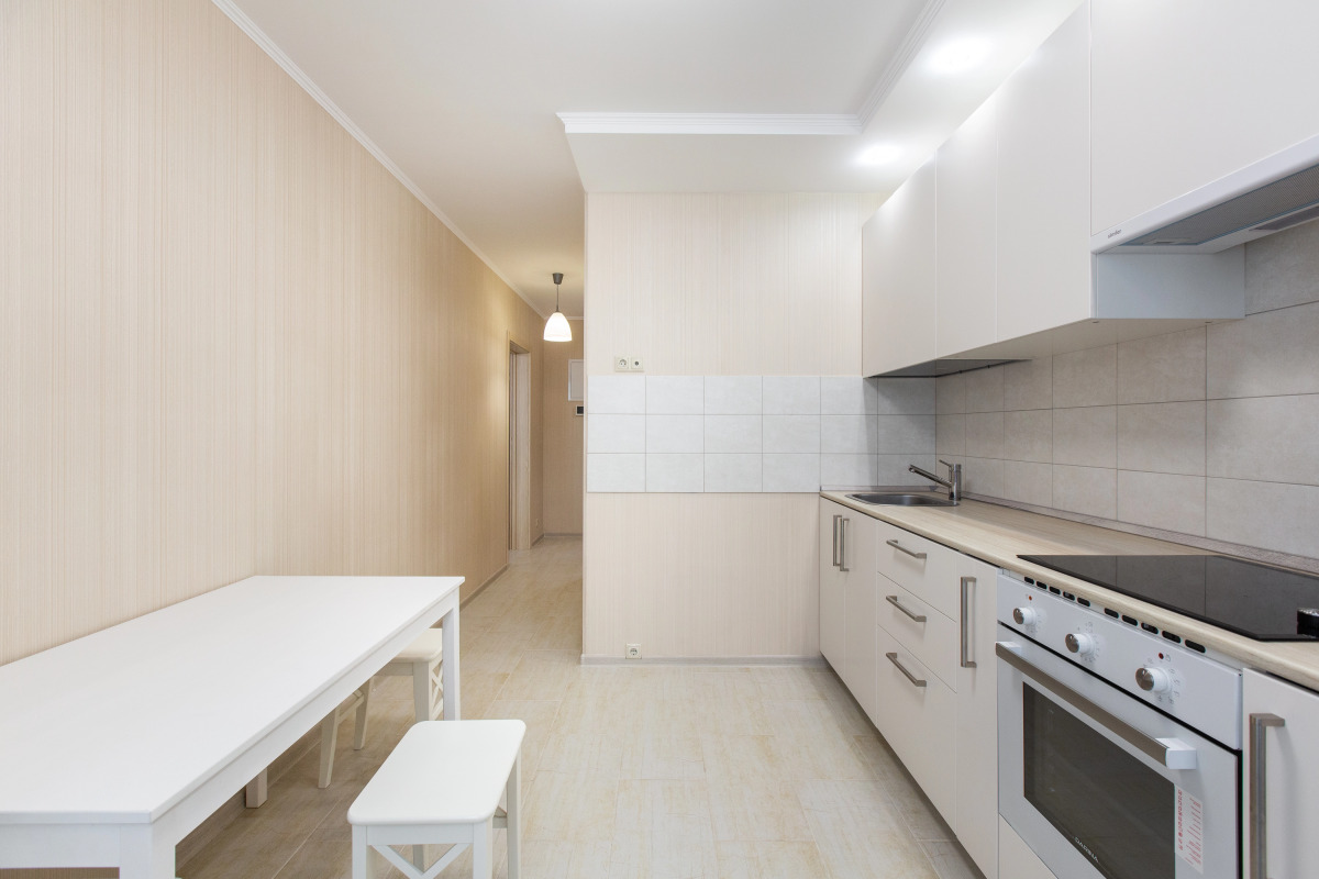 1b  Krasnogrskij 46 Apartments