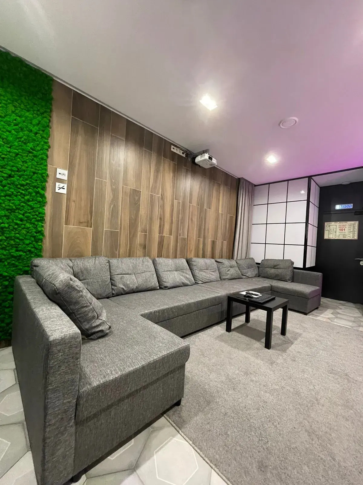 Хостел Poshtel VDali