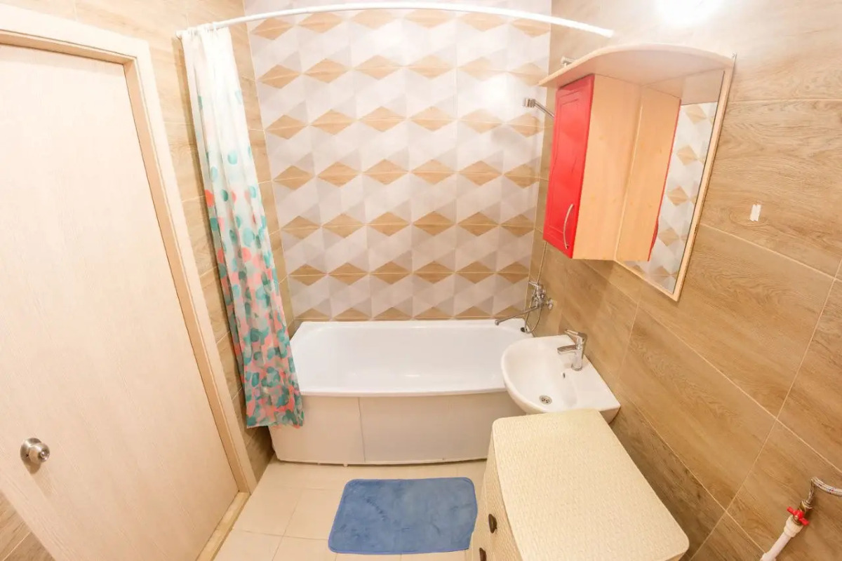 Апартаменты на Революции 48В