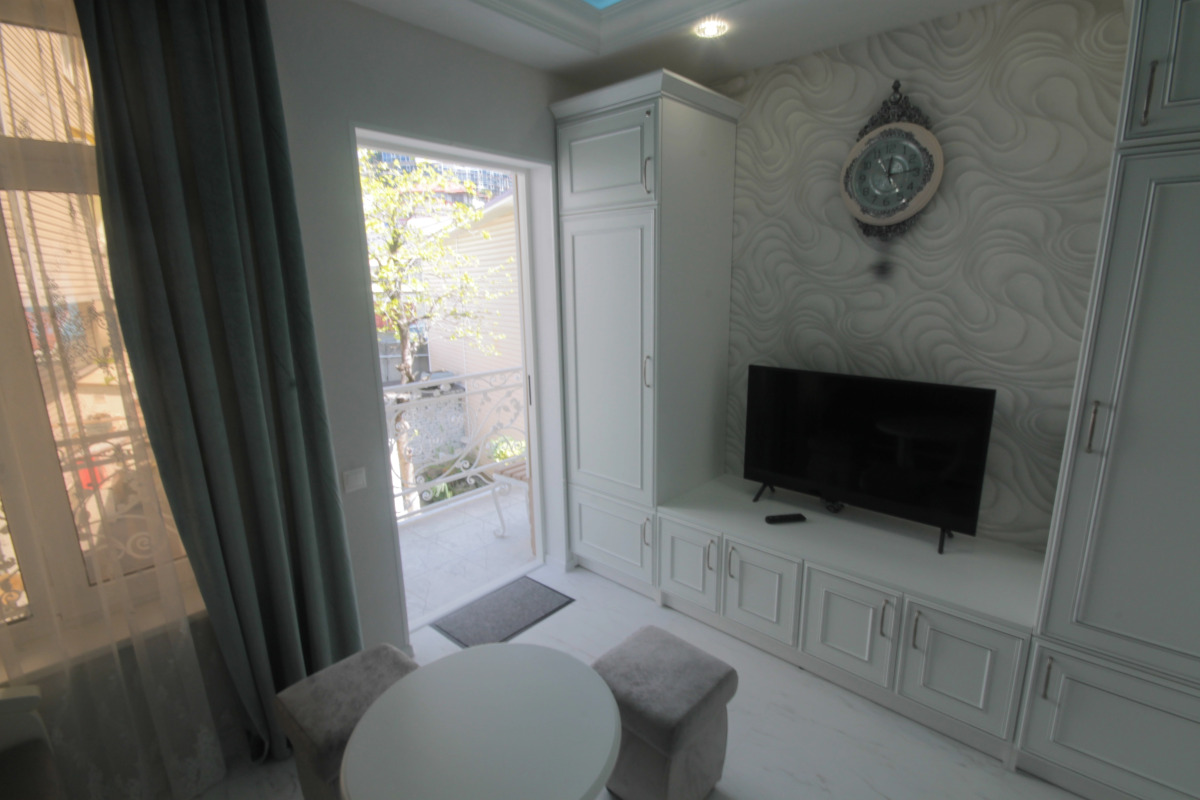 Апартаменты Анита в центре Сочи