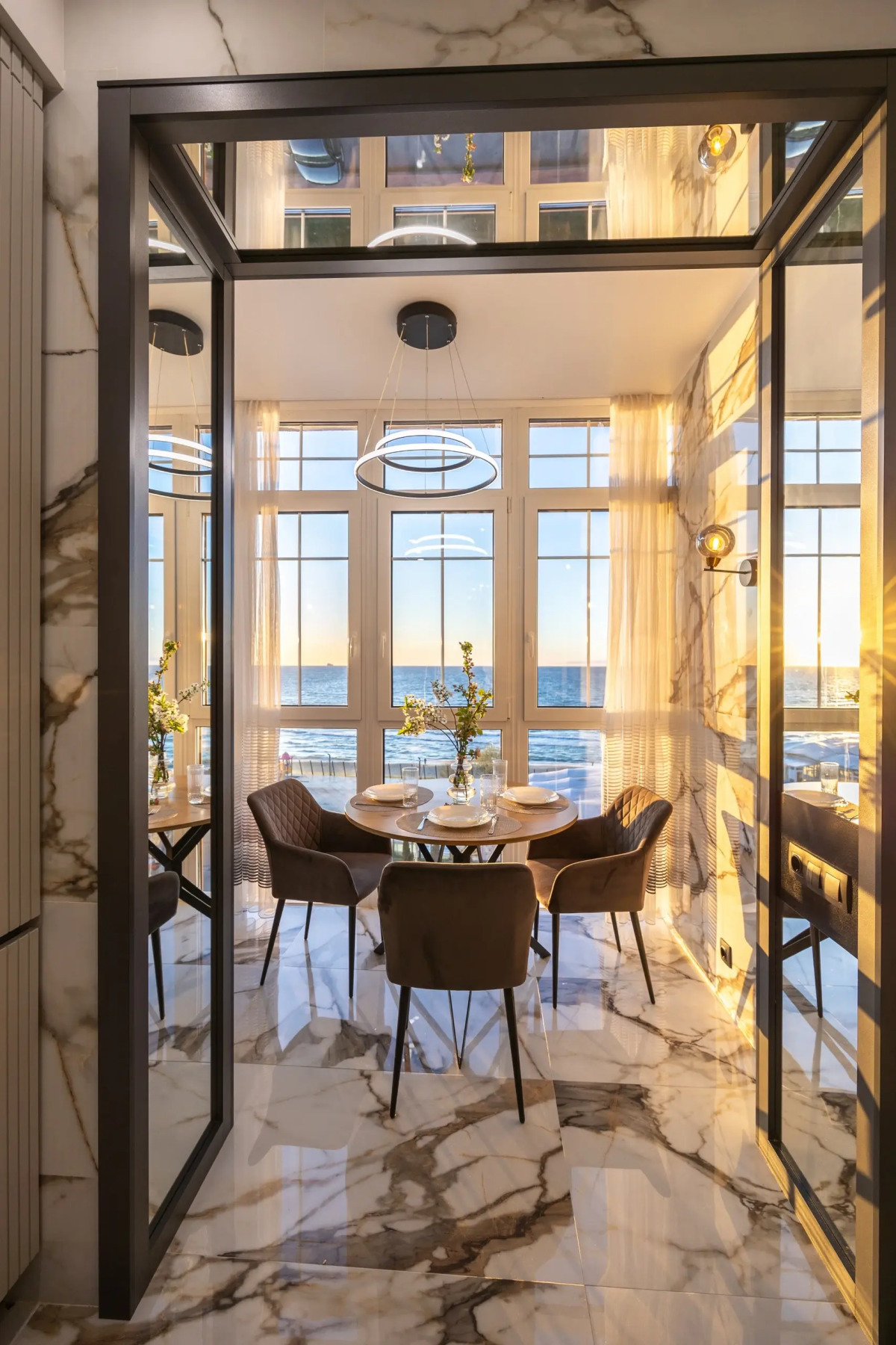 2 - к Апартаменты с прямым видом на море | 1 линия