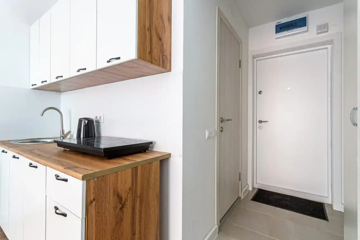 Квартира Новая студия возле Восточного вокзала