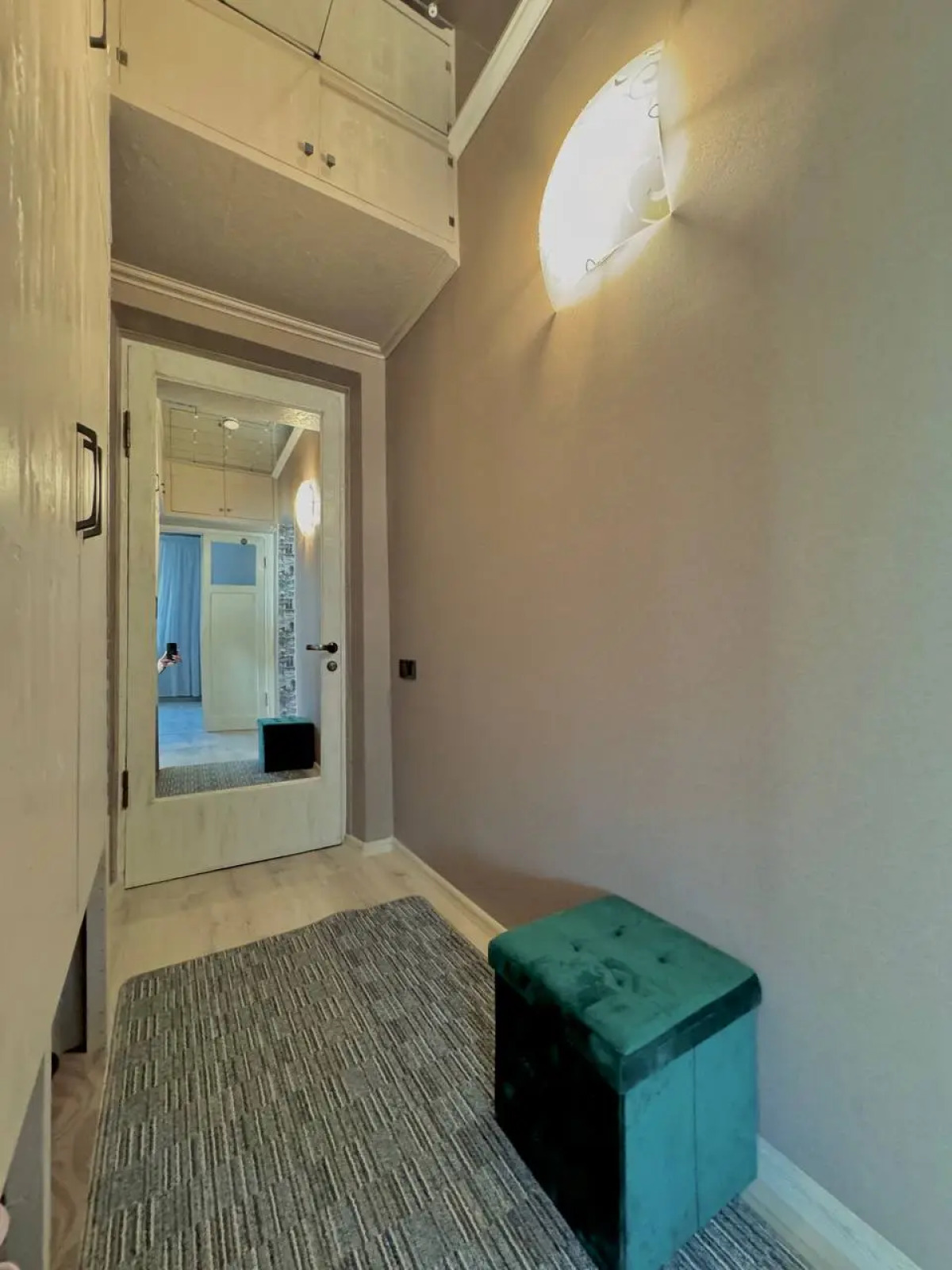 Апартаменты Шикарная уютная Трешка возле Площадь Победы