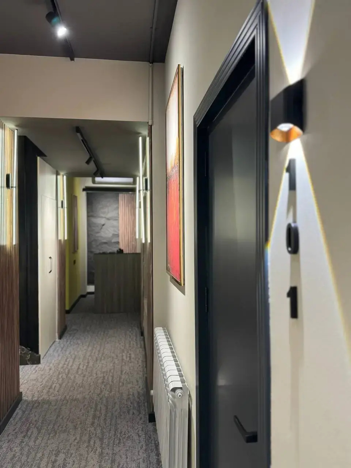 Отель Twelve Inn