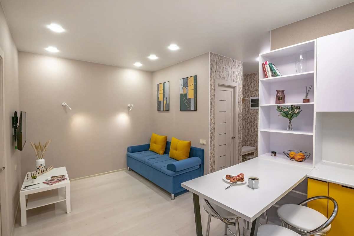 Апартаменты TopHouse на Каплунова 10 трёхкомнатные