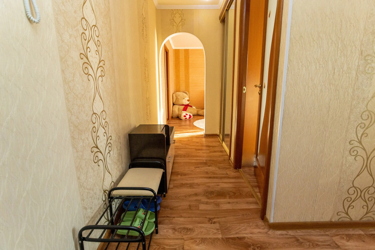 Квартира Уютная Трёхкомнатная