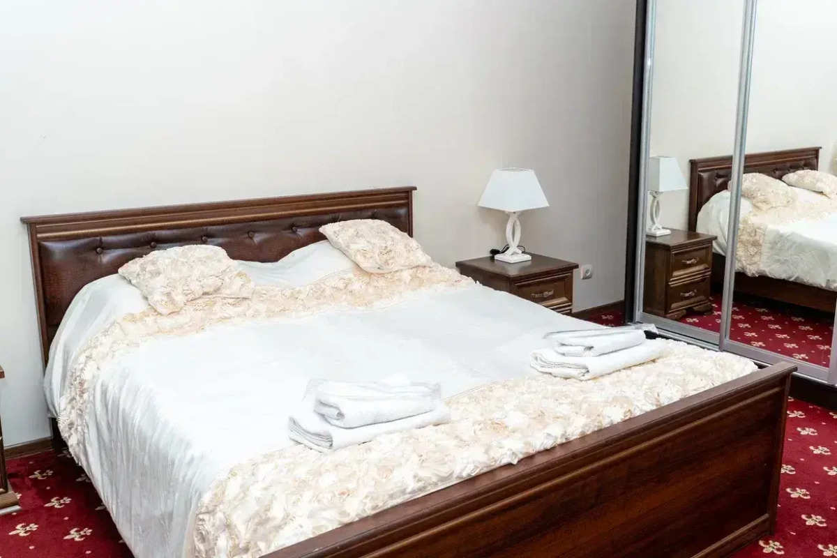 Отель Белые Ночи