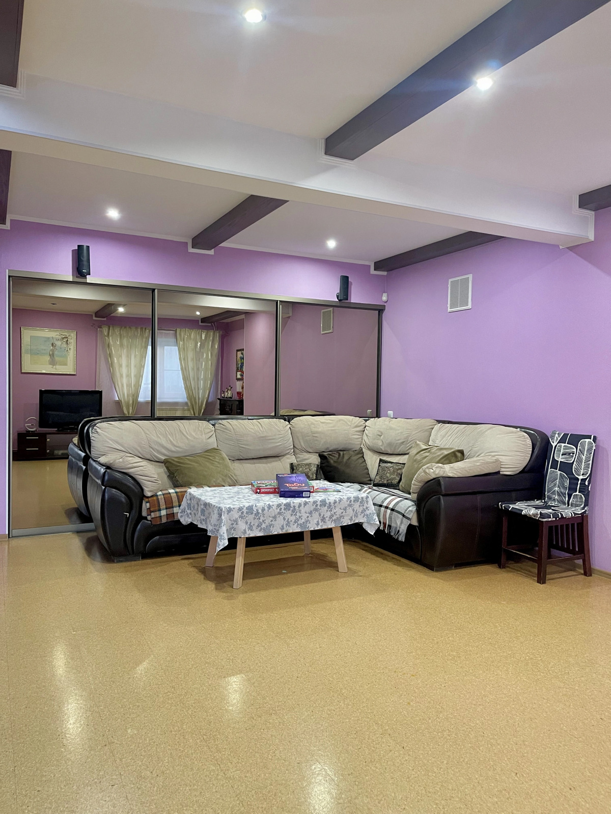 Квартира Двухуровневая Мансарда с Видом на Замок