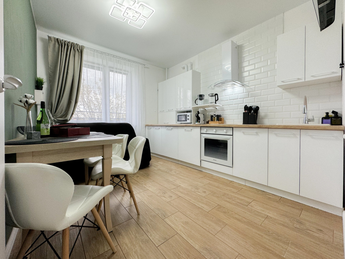 Апартаменты LovelyHome39 на Набережной у Моря