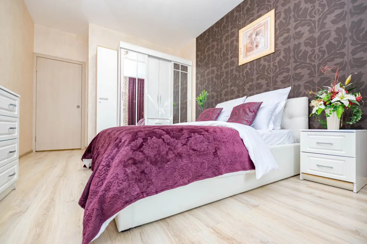 Апартаменты Cosmos Apart на Революции 48 В (1)