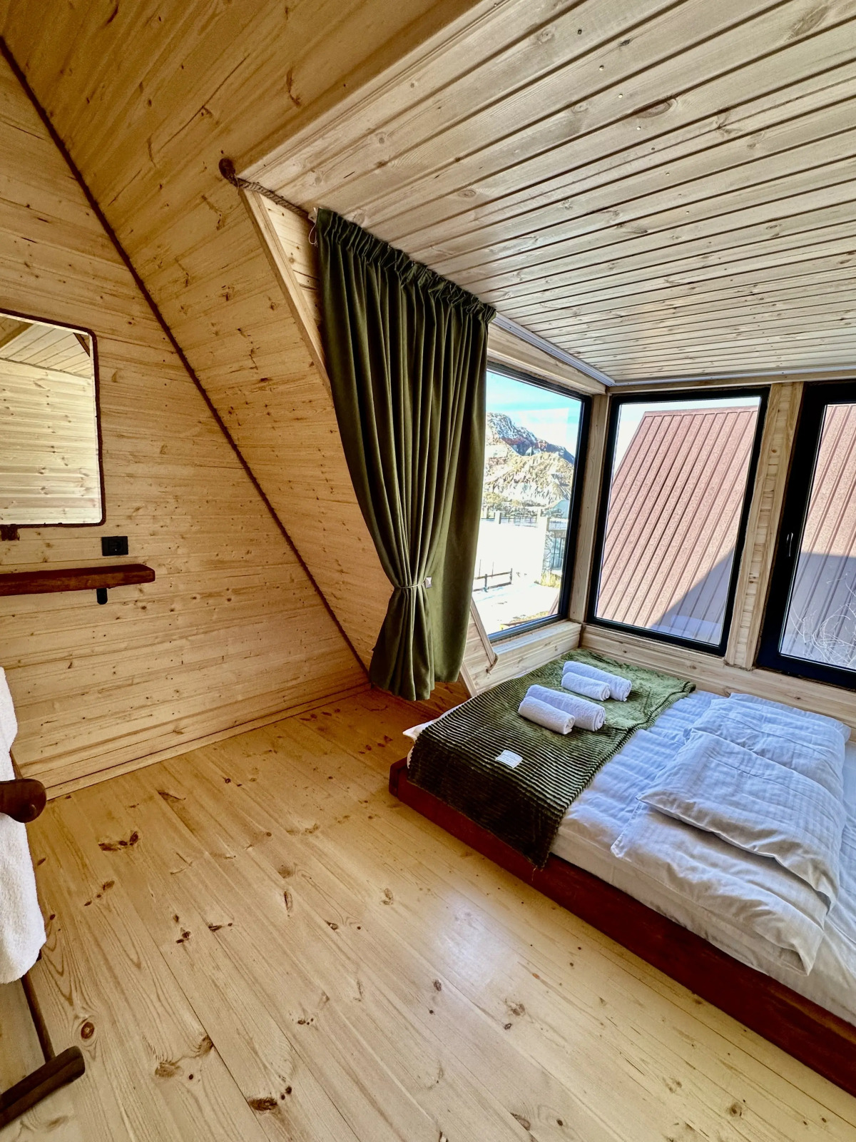 Апартаменты Hillside Kazbegi