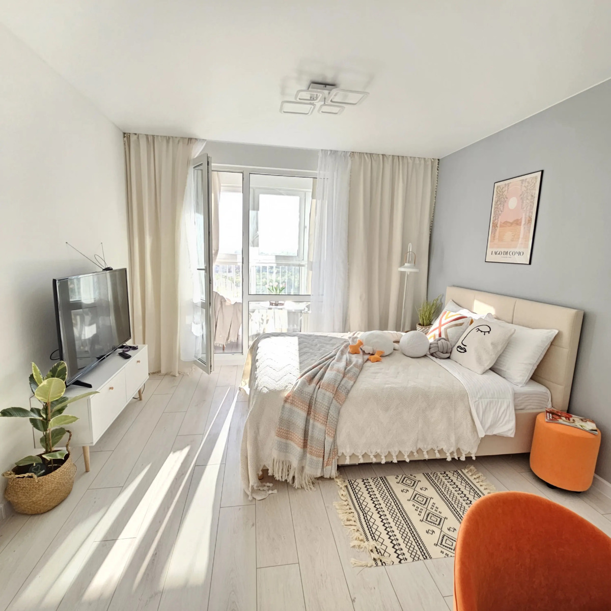 Квартира уютная с видом на березовую рощу