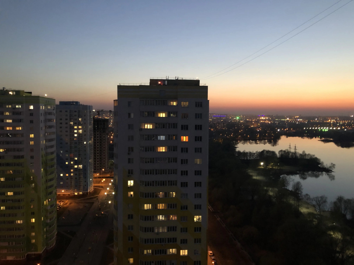 Апартаменты 21 этаж на Антонова