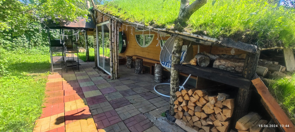 Бунгало Домик Хоббита