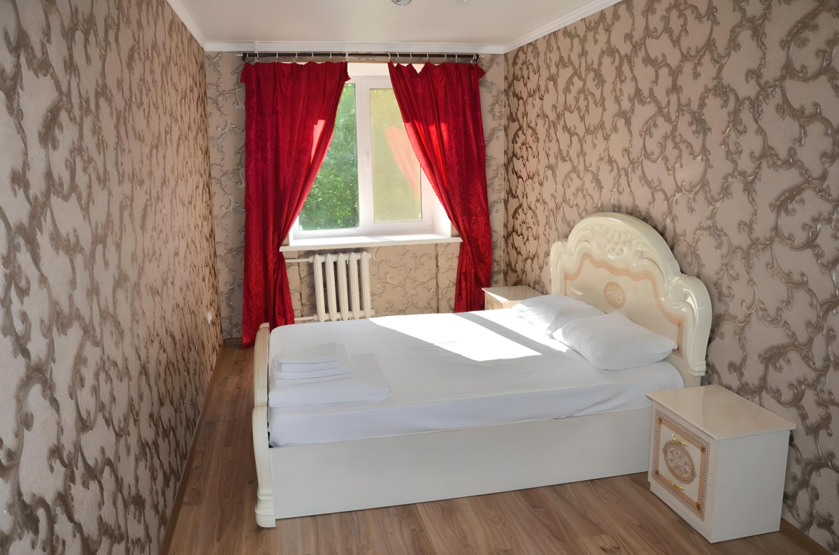 Апартаменты на Проспекте Строителей 27-3