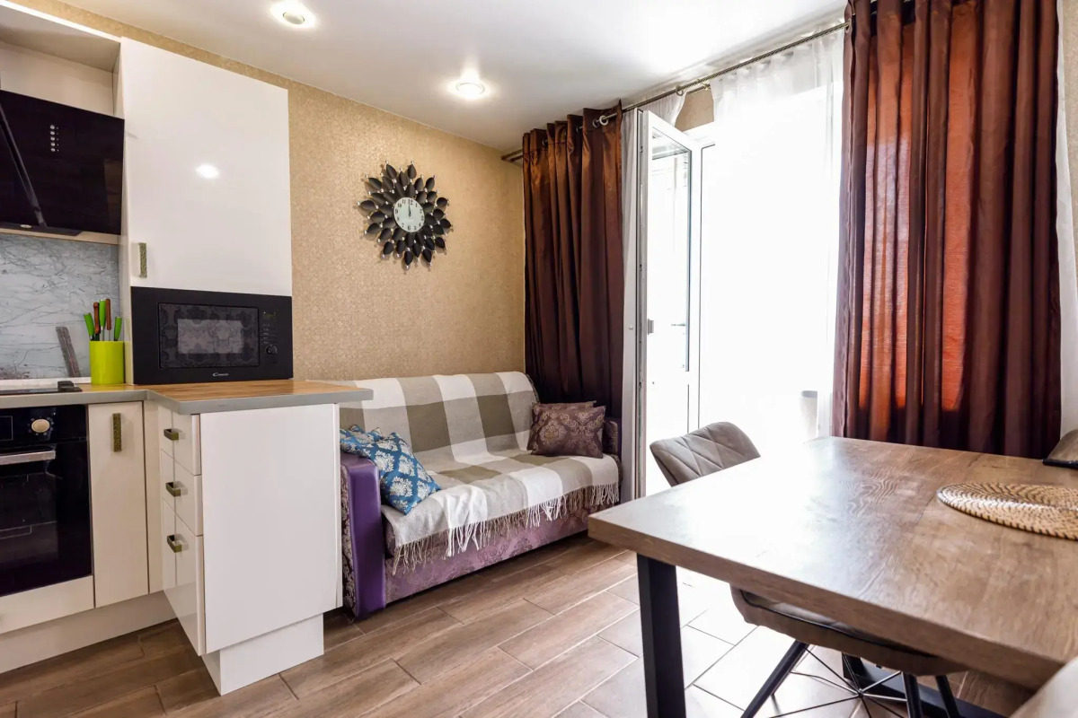 Апартаменты Уютные 1-комнатные на Академика Сахарова 119к2