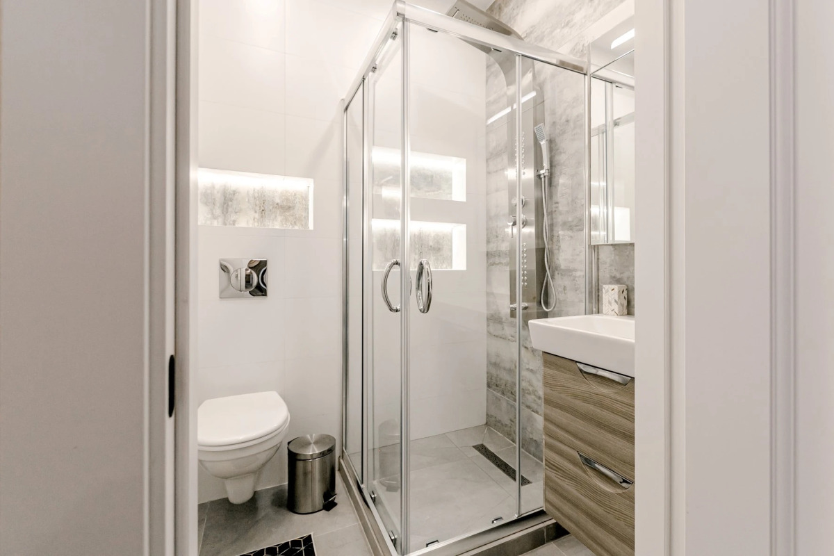 Апартаменты «Оливия» Ирины Савельевой - В парке у долины роз и красного солнышка