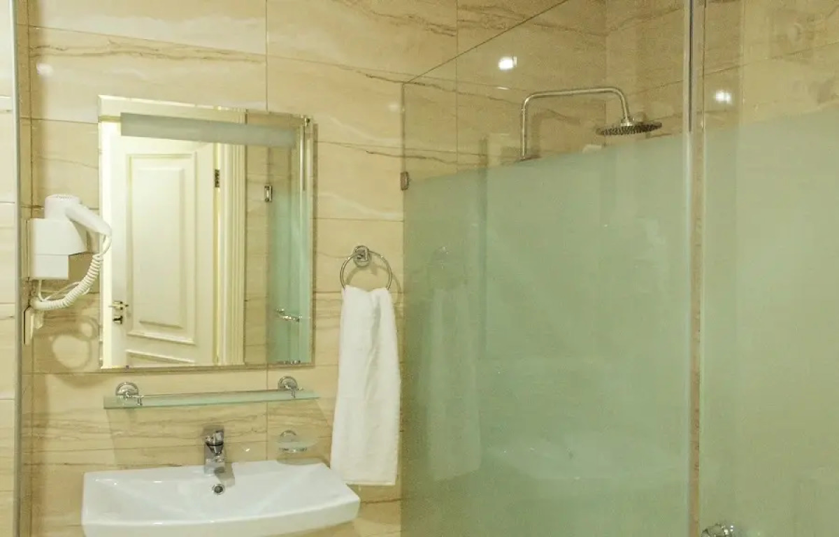 Отель Салют