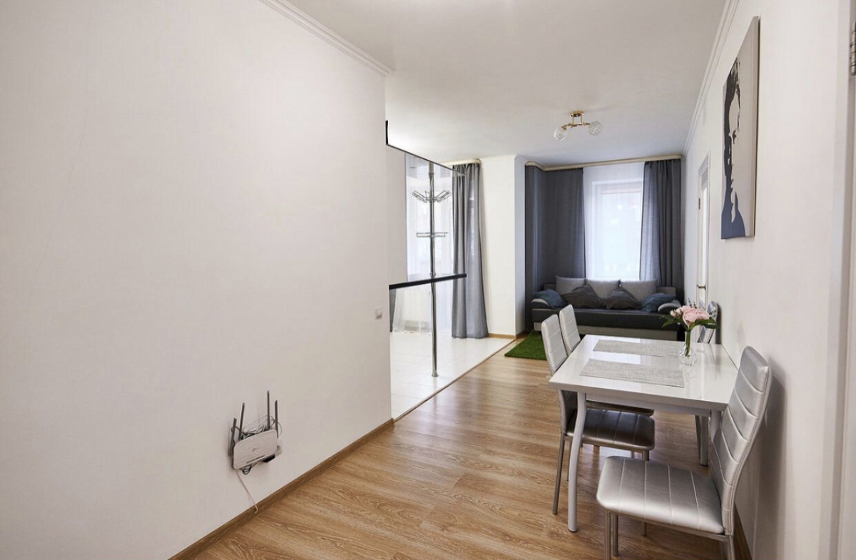 Апартаменты Трехкомнатная Квартира Люкс в Центре Омска