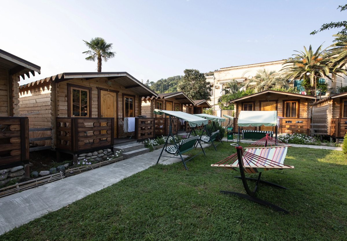 Отель At The Sea