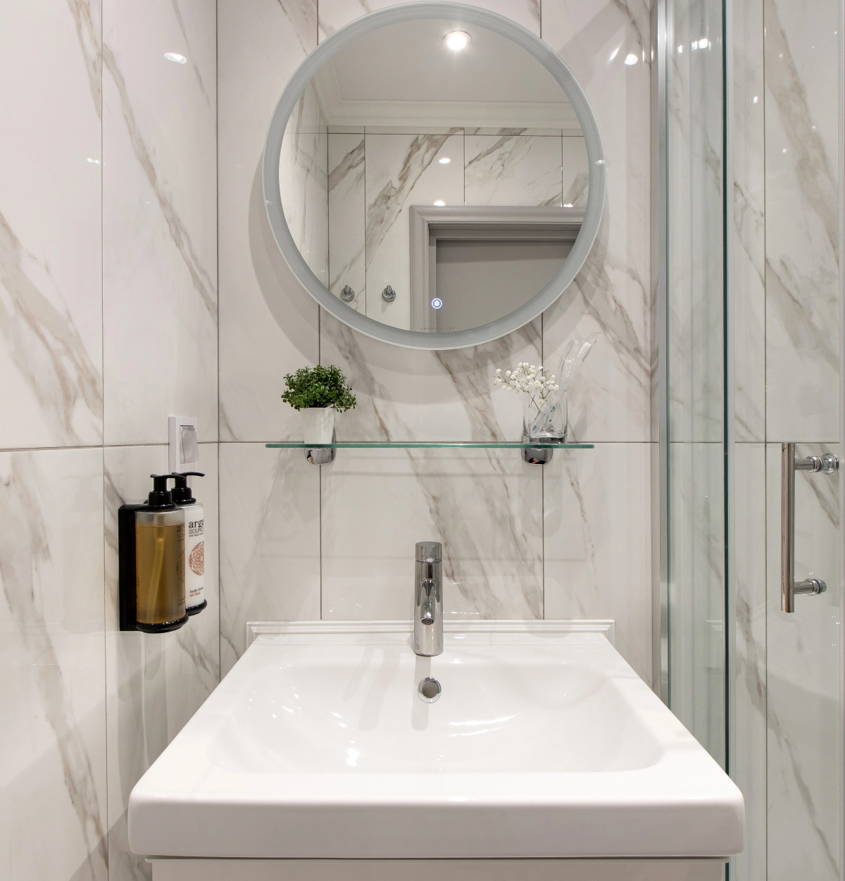 Апартаменты Level marata