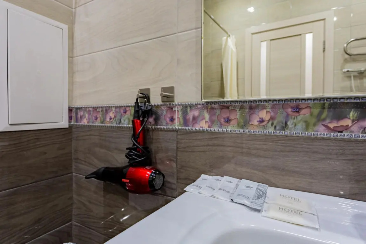 Апартамент Солнечный в центре Сочи у моря с балконом